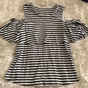 🍦4 for $12🍦Re-Order || Striped Cold Shoulder Top